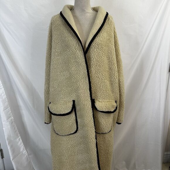 Free People Irresistible Teddy Cardi Maxi Jacket Pockets Oversized Ivory LARGE - Picture 2 of 9